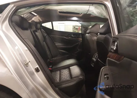 2018 Nissan Maxima 3.5 Platinum z USA, uszkodzony, nr VIN 1N4AA6AP2JC395479